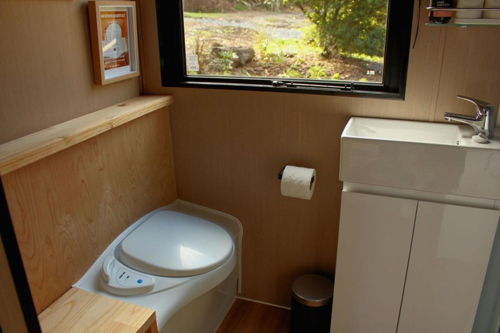 Tranquility Tiny House By Tiny Away Owaka Exterior foto